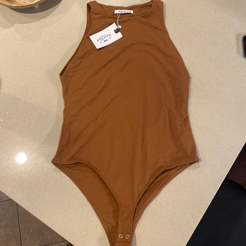 Bodysuit - Picture 1 of 3